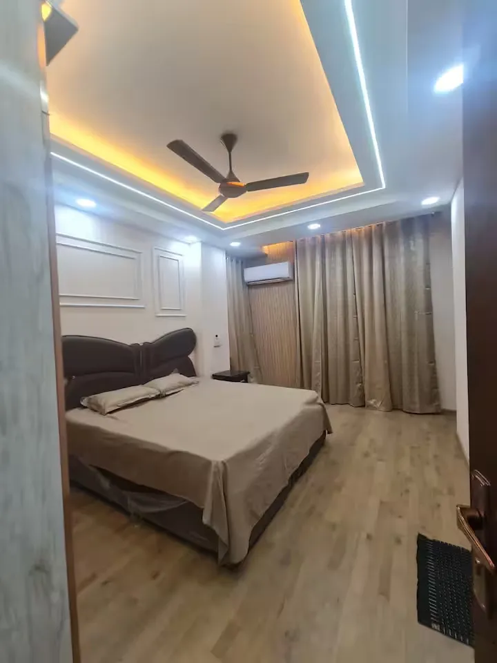 best couple friendly hotels in fiaa pearl delhi