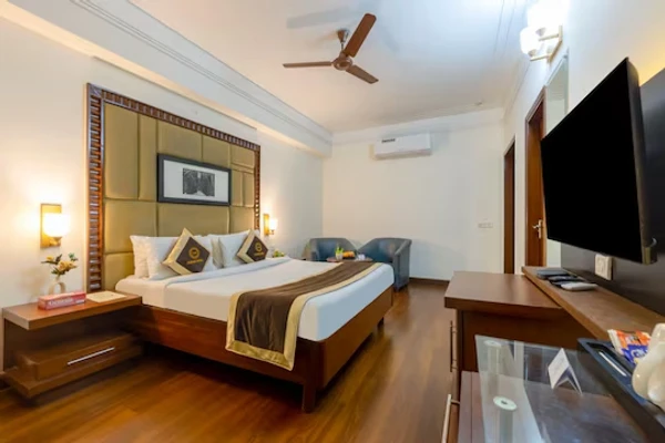 3 star hotel in greater kailash, delhi - foxoso the bmk hotel