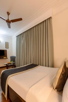 honeymoon hotels in foxoso the bmk hotel delhi