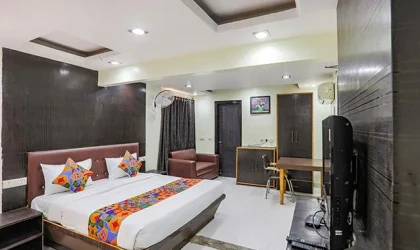 couple friendly hotels in ghoomle hotel delhi delhi