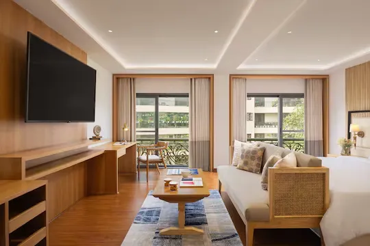 best hotels for few hours in ginger delhi chanakyapuri delhi
