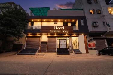 top hotels in golden key - badli delhi