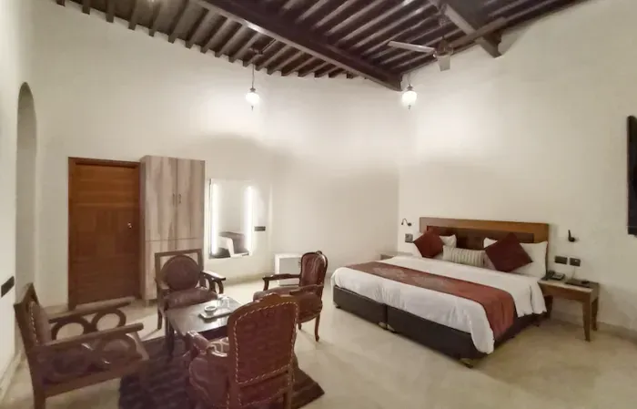 cheap hotels in green castle ( a heritage hotel ) delhi