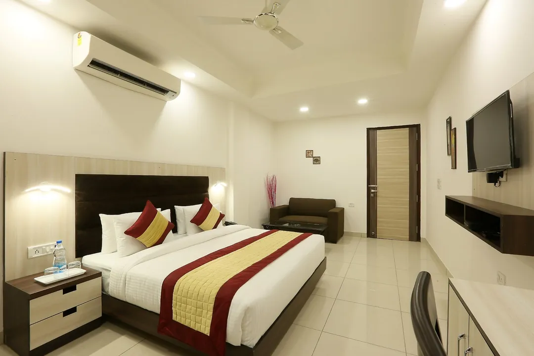 hotel near delhi airport - green lotus residency