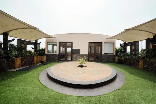 best romantic hotels in hari's court inns & hotels lajpat nagar delhi