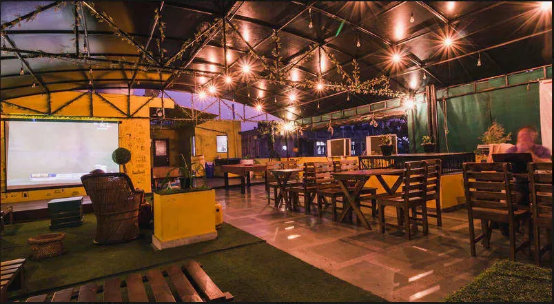 hotel with gym in saket, delhi - heistel delhi