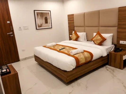 good hotels in hotel a star gold near yashobhoomi delhi