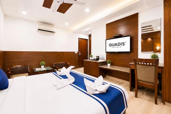 hotel near delhi railway station - hotel amaltas international by quadis - green park