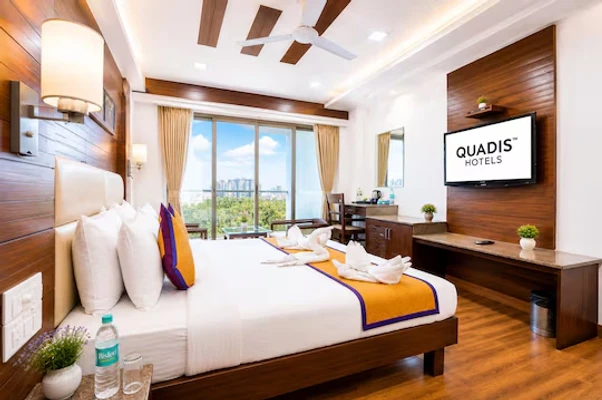 hotel with meeting room in green park extension, delhi - hotel amaltas international by quadis - green park