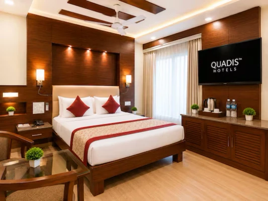 couple hotels in hotel amaltas international by quadis - green park delhi