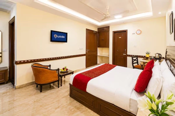 hotel room booking in lajpat nagar, delhi - hotel amar inn by quadis