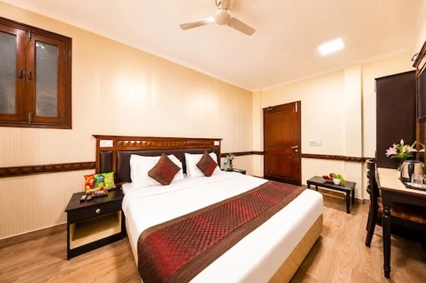 star hotels in hotel amar inn by quadis delhi