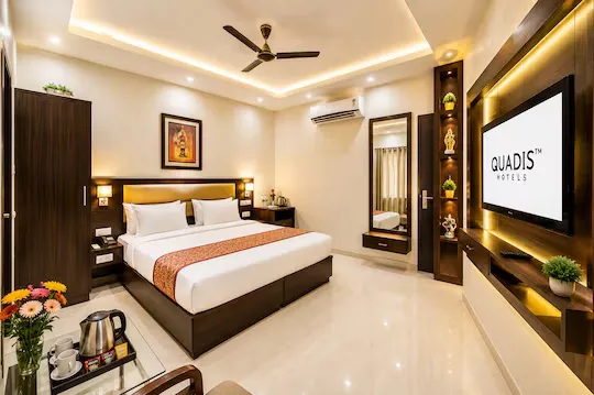 best luxury hotel in hotel amby inn by quadis - lajpat nagar delhi