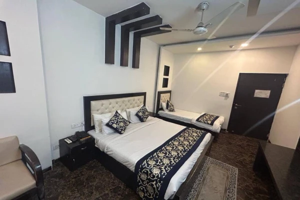 hotel in karolbagh, delhi for couples - hotel arihant inn