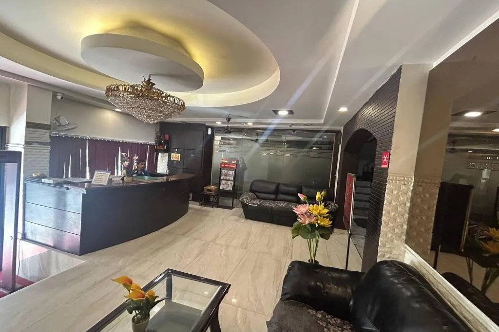 luxury hotels in hotel arihant inn delhi