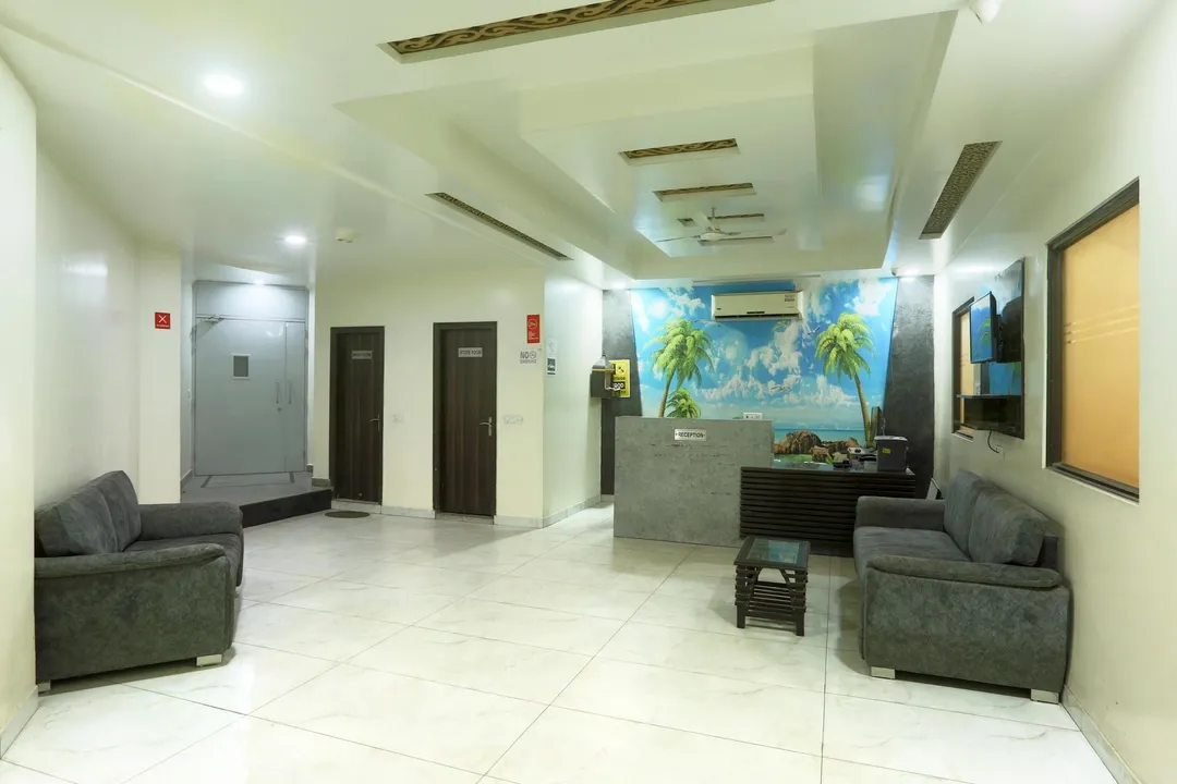 hotel in mahipalpur, delhi for family - hotel ark wood