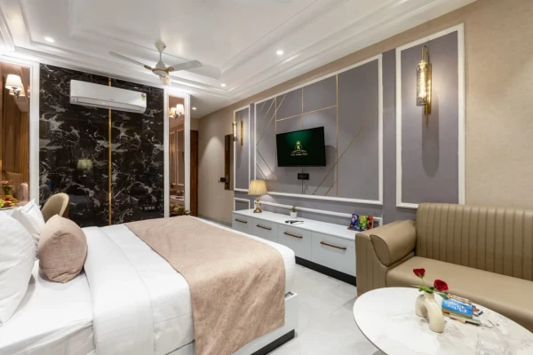 family hotel with pool in mahipalpur extension, delhi - hotel aroma suites delhi airport