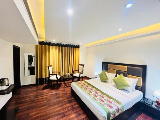 anand vihar, delhi hotel booking - hotel aura ip grand by qotel karkardooma