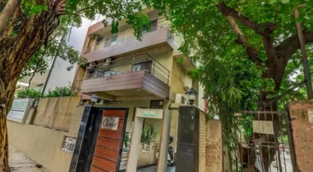 online room booking in saket, delhi - hotel chalet saket