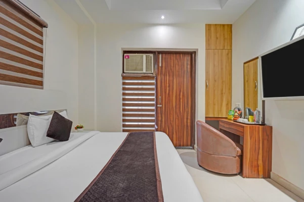 book hotels in hotel church house rohini delhi