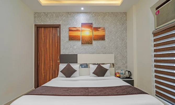 hotels for few hours in hotel church house rohini delhi