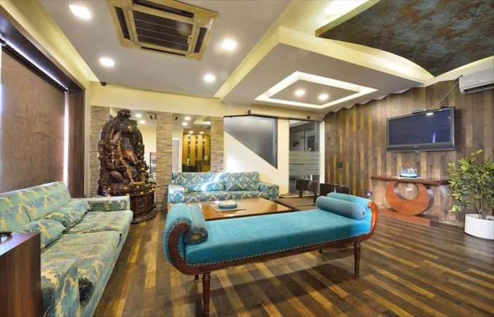 hotel with banquet hall in patel nagar, delhi - hotel clark heights