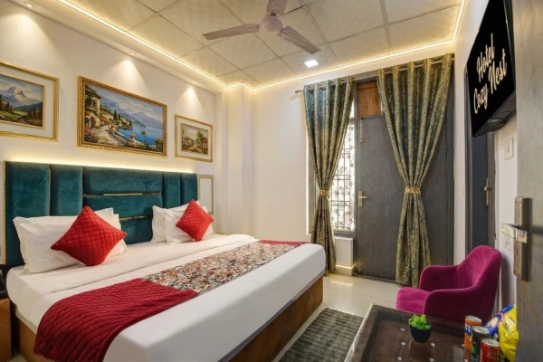 hotel with free parking in sector 18, delhi - hotel cozy nest rohini