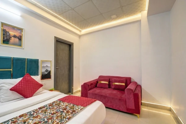 hotel room booking in sector 18, delhi - hotel cozy nest rohini