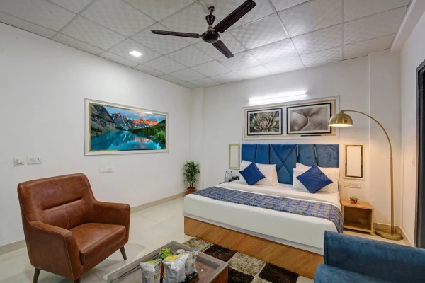 hotel room booking in sector 18, delhi - hotel cozy nest rohini