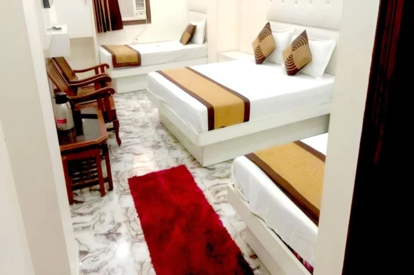 best business hotels in hotel crystal deluxe delhi