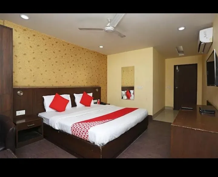 hotel with gym in mahipalpur, delhi - hotel daya continental