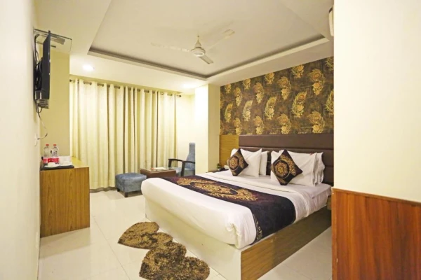 best hotels for few hours in hotel d'capitol - delhi airport delhi