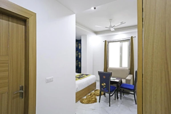corporate offsite hotels in hotel decent suites- delhi airport delhi