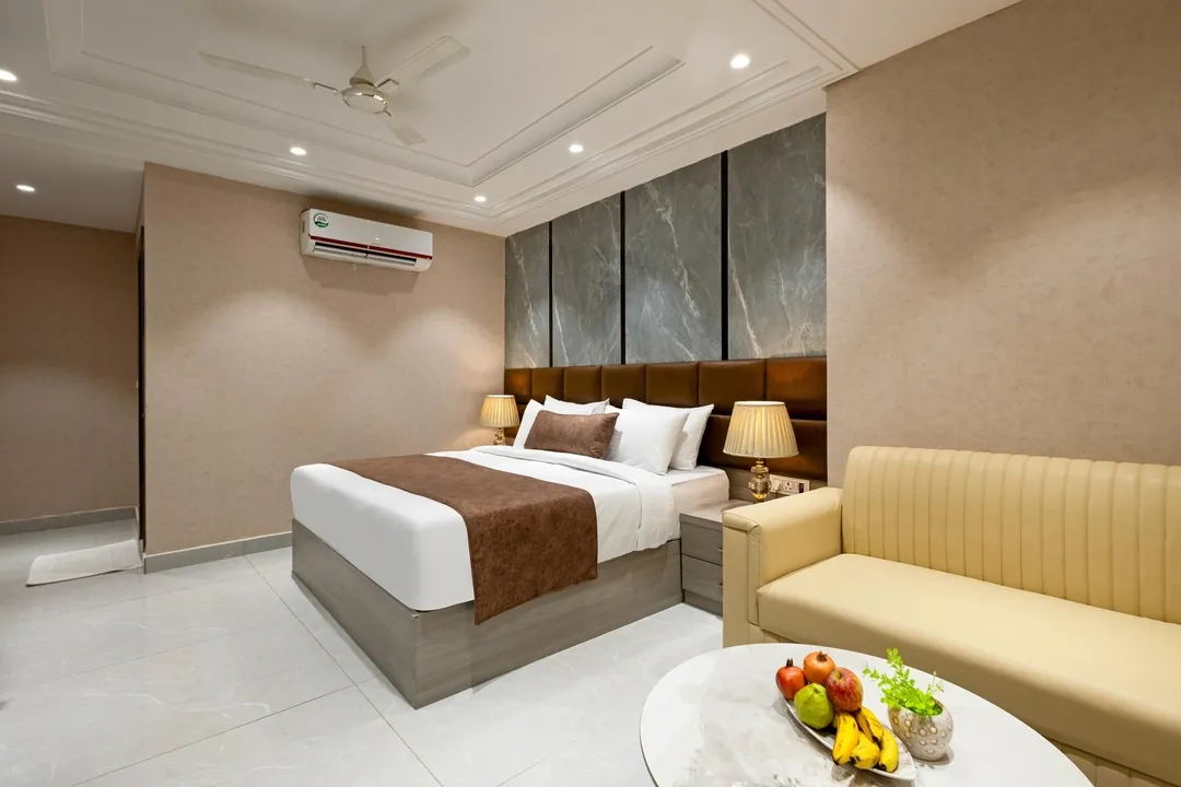 best unmarried couple friendly hotels in hotel deluxe stay inn delhi airport delhi