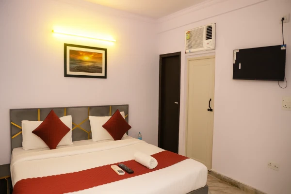 hotel in khanpur, delhi for couples - mauryan express hotel devil khanpur