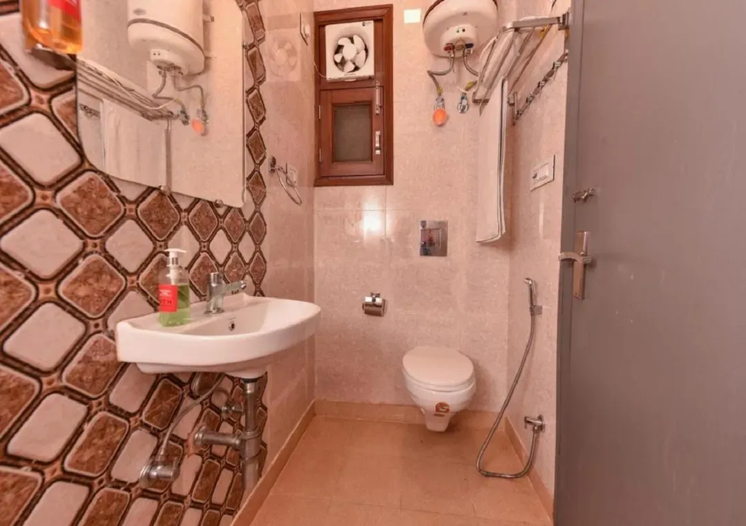 best 5 star hotels in hotel diamond tree at pitampura delhi