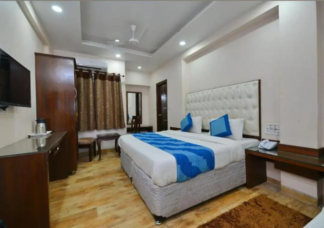 group holiday hotels in hotel dream stay delhi