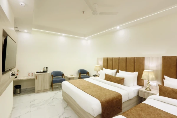 best short stay hotels in hotel east end delhi airport delhi