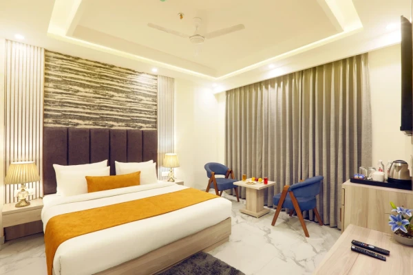hotel in mahipalpur, delhi for family - hotel east end delhi airport