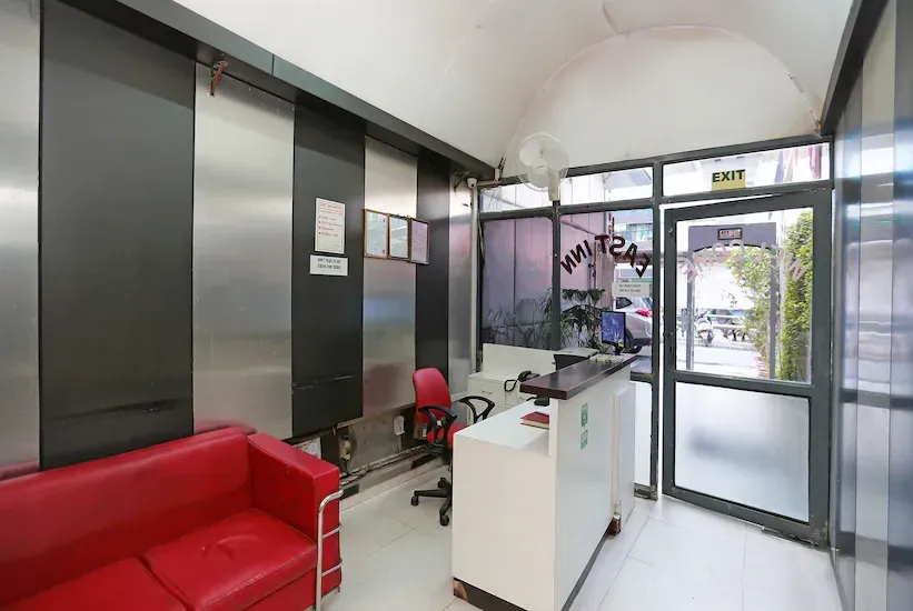 best luxury hotel in hotel east inn delhi