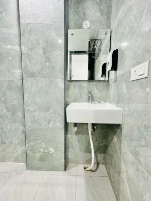 hotel with swimming pool in igi airport, delhi - hotel elite city by signature stayz