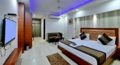 best hotel in hotel emporio delhi