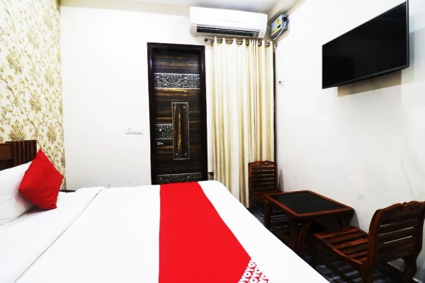 family holiday hotels in hotel g capital delhi