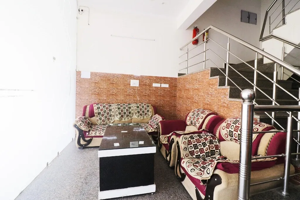 best day time hotels in hotel g capital delhi