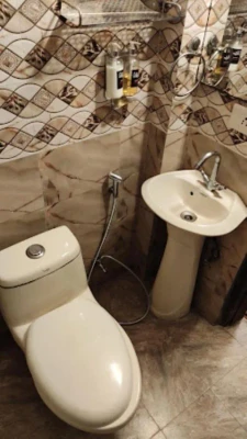 hotel with swimming pool in kalkaji, delhi - hotel geras kalkaji