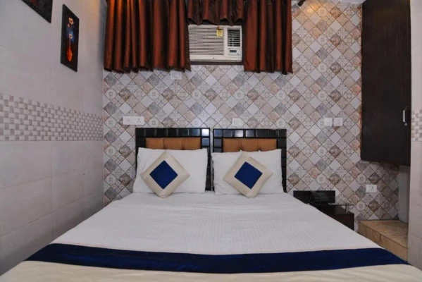 budget hotel in kalkaji, delhi - hotel geras kalkaji
