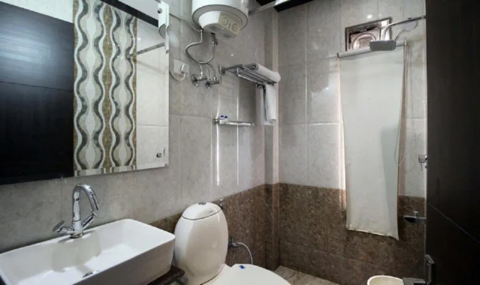 kalkaji, delhi hotel booking - hotel geras kalkaji