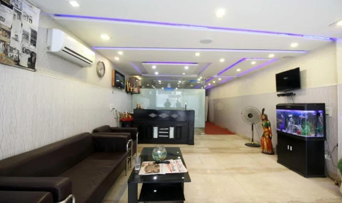 hotel with free parking in kalkaji, delhi - hotel geras kalkaji
