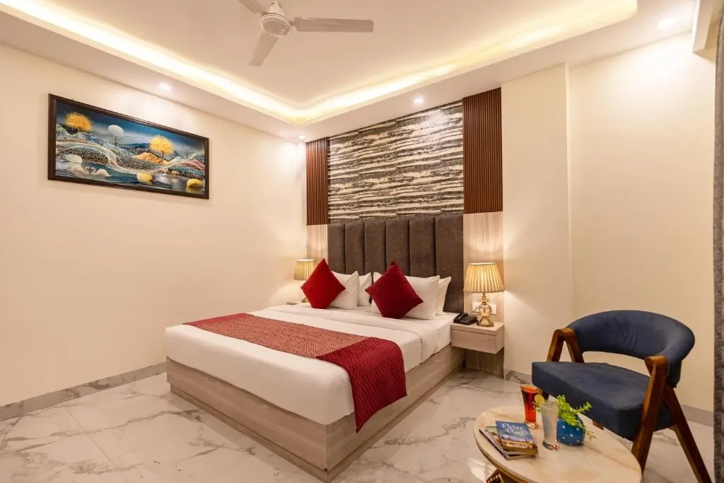 hotel stay in hotel ginger palace delhi airport delhi