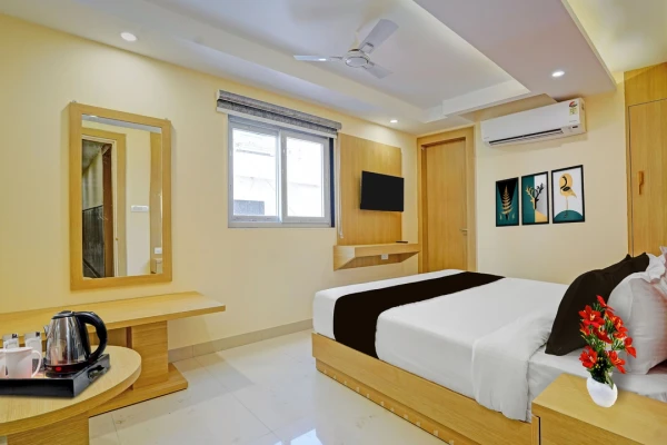 best unmarried couple friendly hotels in hotel glace stay delhi